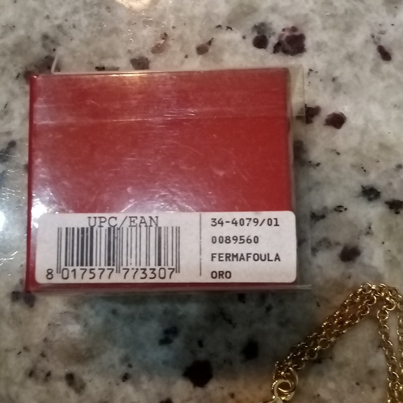 Salvatore Ferragamo 👠 shoe necklace - Picture 2 of 3